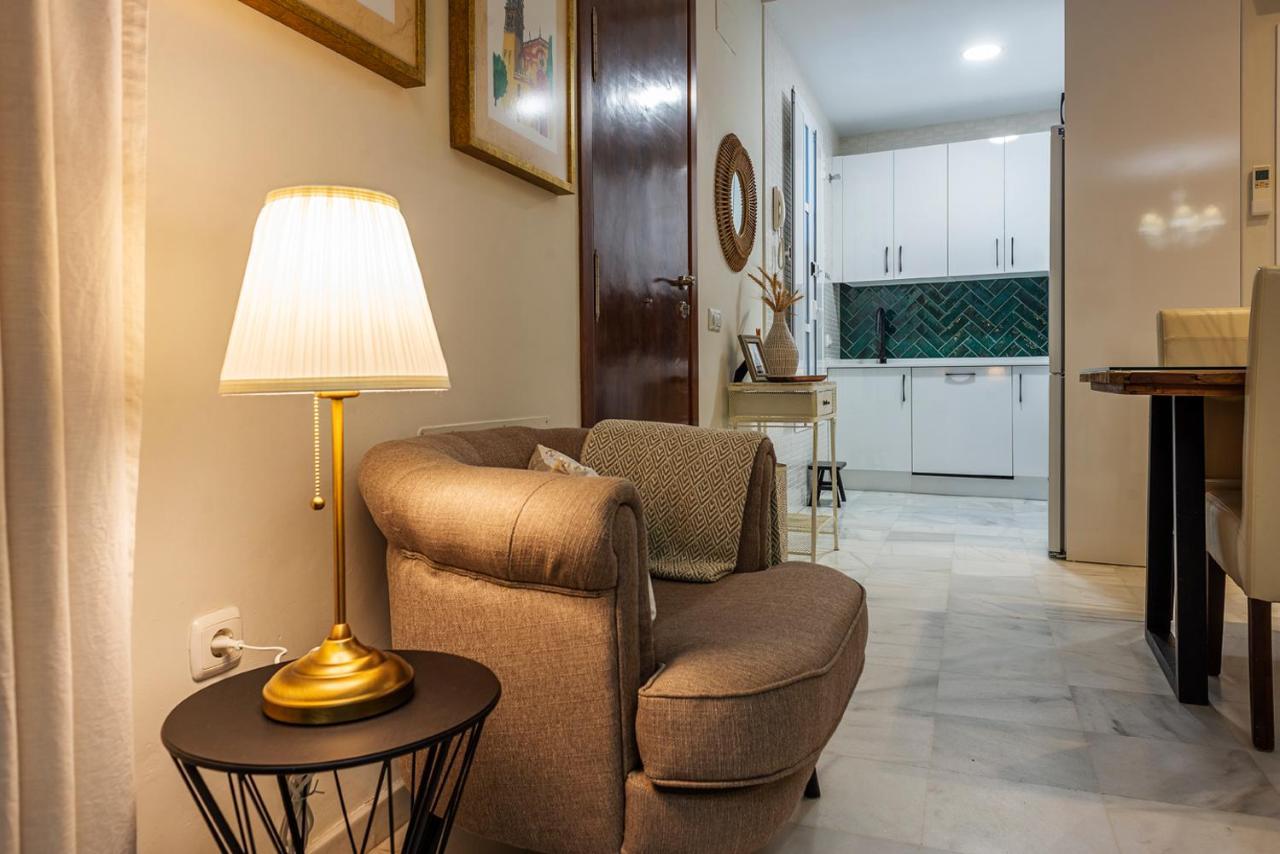 Alohamundi Velarde Appartement Sevilla Buitenkant foto