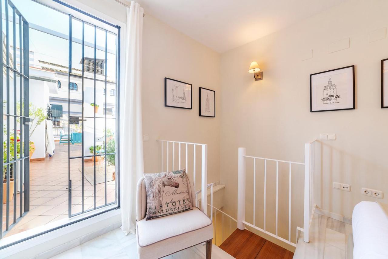 Alohamundi Velarde Appartement Sevilla Buitenkant foto